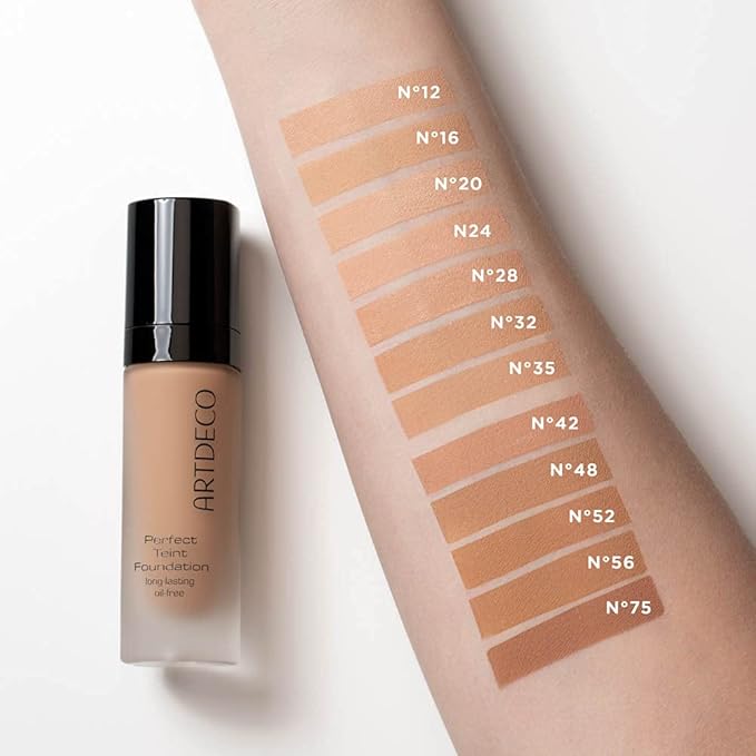 ARTDECO Perfect Teint Foundation - Cool Cashew N°32 - Lightweight Liquid Formula - Medium to Full Coverage - Without Mask-Like Effect - Conceals Imperfections - Vegan Makeup - Hyaluron - 0.67 Fl Oz