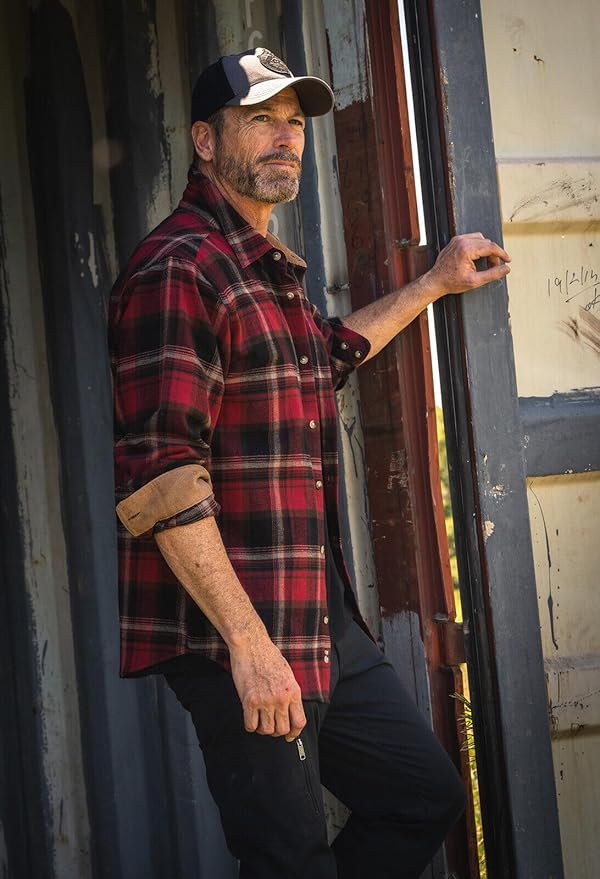 Legendary Whitetails Men's Flannel Shirt Long Sleeve Button Down 100% Cotton