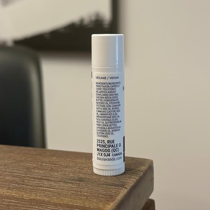 Bleu Lavande - Natural Lavender Lip Conditioner – Stick Lip Balm Repairs, Moisturizes & Protects - Soothes Chapped Lips & Restores Hydratation - Olive Oil & Shea Butter Base Lip Care - 4.2g - 3 Pack