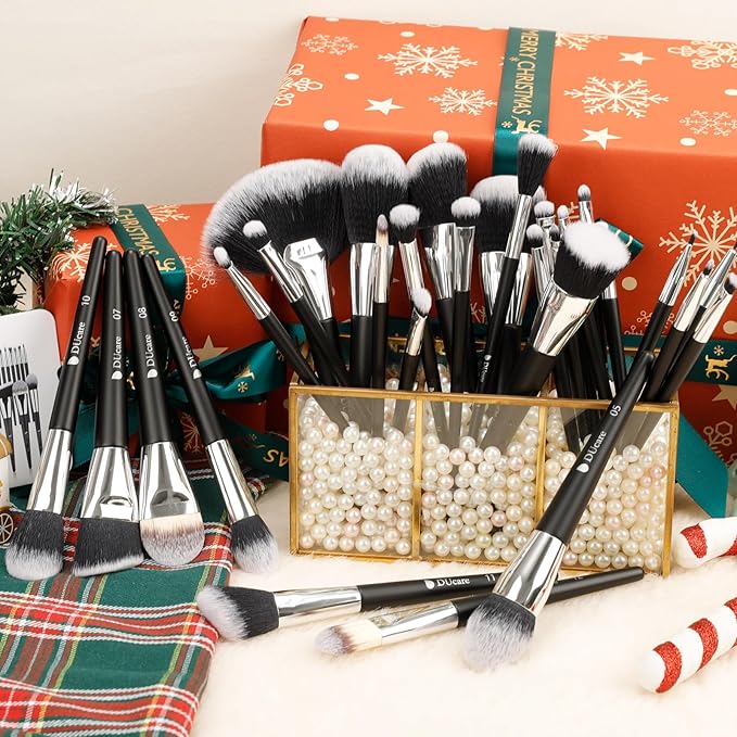 DUcare Makeup Brushes Set Professional 32Pcs Make up Brushes Premium Synthetic Kabuki Foundation Blending Face Powder Blush Concealers Eye Shadows