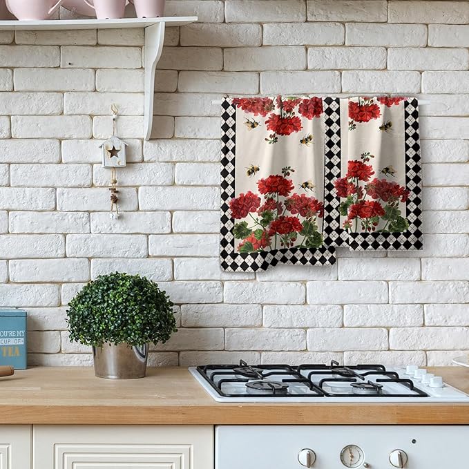 Giwawa Red Flower Hand Towels Set of 2 Buffalo Plaid Decorative Guest Bath Towel Soft Absorbent Kitchen Hotel Dish Towel Quick Drying Washcloths