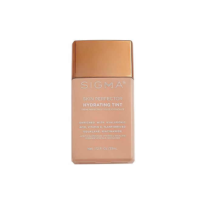 Sigma Beauty Skin Perfector – Hydrating Skin Tint Foundation for Lightweight, Buildable Coverage, With Hyaluronic Acid, Niacinamide Serum, and More (4 Medium Beige Tint, 1.12oz)