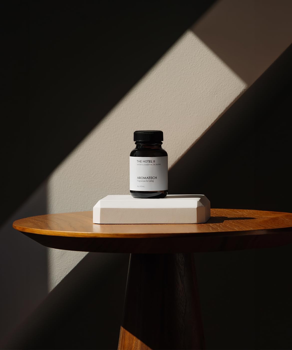 AromaTech Hotel II Fragrance Essential Oils - for Aroma Oil Scent Diffusers (0.33 Fl Oz (Pack of 1), The Hotel II)