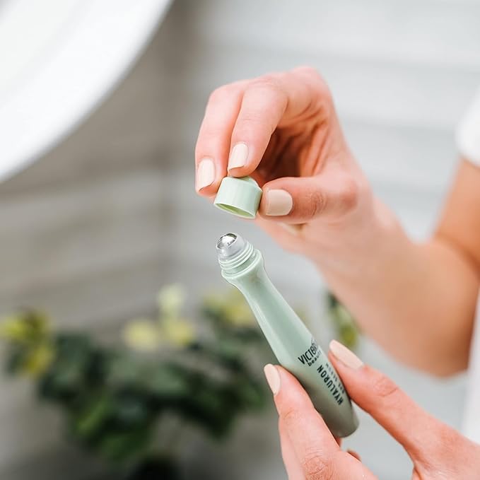 Victoria Beauty Hyaluronic Eye Roll-On Cooling, Eye Serum Against Wrinkles and Dark Circles