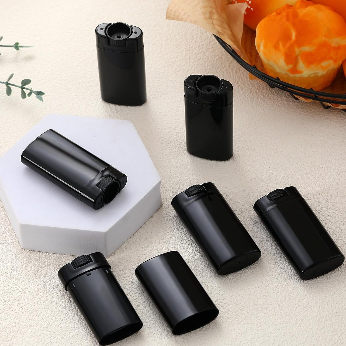 Wesiti 100 Pcs Plastic Empty Deodorant Containers 1/2 oz Travel Deodorant 15ml Refillable Containers Tubes Oval Lip Balm Tubes for Lip Balm DIY(Black)