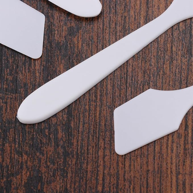 100pcs Face Cream Scoop Makeup Scoop Makeup Spoon Cosmetic Scoop Cosmetic Spatula Face Mask Scoop Face Cream Spatula