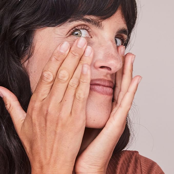 Kari Gran Essential Peptide Serum, Anti-Aging Serum With Matrixyl 3000 OS and 15 Plant Oils (50 ml)