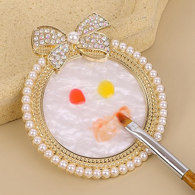2 Pack Bow with Rhinestones Pearl Nail Art Palette Nail Polish Art Painting Mixing Palette Holder Pearl Edge Professional Cosmetic Nail Art Tools for Women and Girls Nail Polish Display