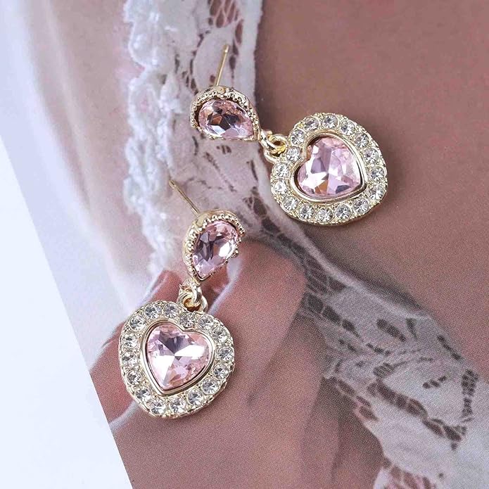 Vintage Emerald Heart Earrings Emerald Cz Teardrop Earrings Rhinestone Heart Drop Earrings Green Gemstone Stud Earrings Jewelry for Women(Green)