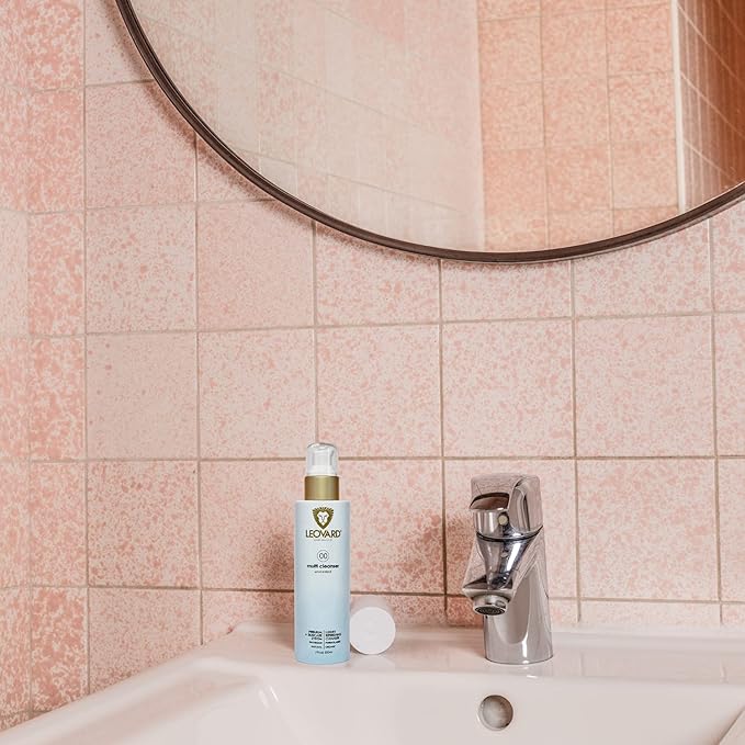 Leovard- Men & Women Hyaluronic Acid Hydrating Face Wash | Resurfacing Facial Wash | Daily Refining Enzyme Gel Cleanser Gently Exfoliates, Purifies, Renews, and Revitalizes the Skin (Face wash)