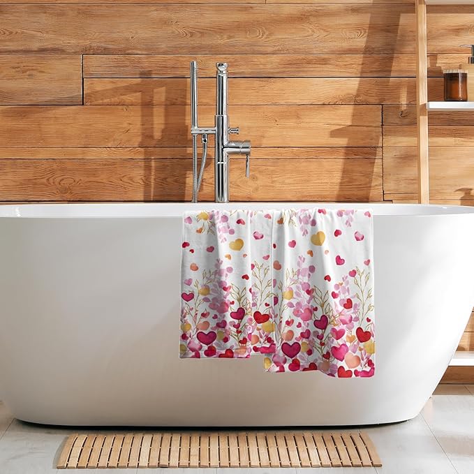 Giwawa Pink Heart Hand Towels Set of 2 Romantic Love Soft Absorbent Decorative Hand Bath Towels Kitchen Dish Towels for Bathroom Sports Yoga Home