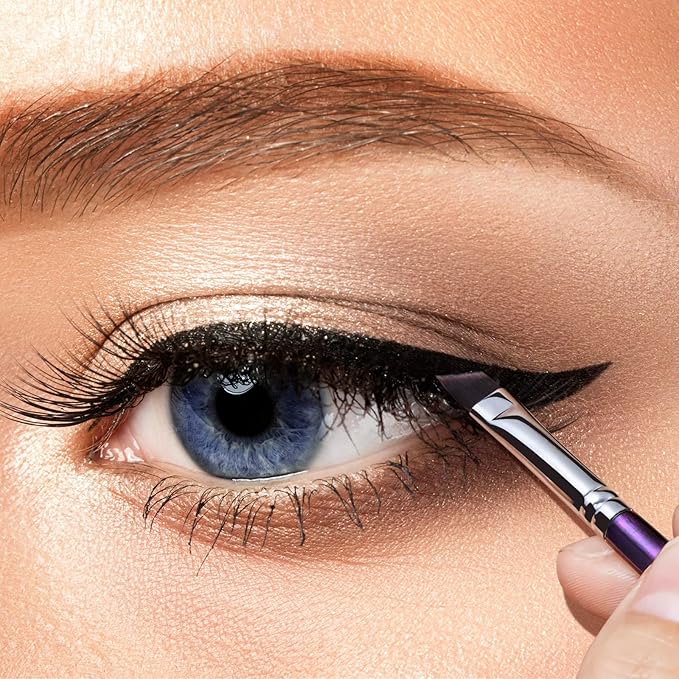 Eyeliner Brush Fine Angled - PRO Precision Gel Eye Liner Makeup Brush -Ultra Thin Slanted Flat Angle - Premium Cruelty Free Synthetic Bristles (E835 Purple)