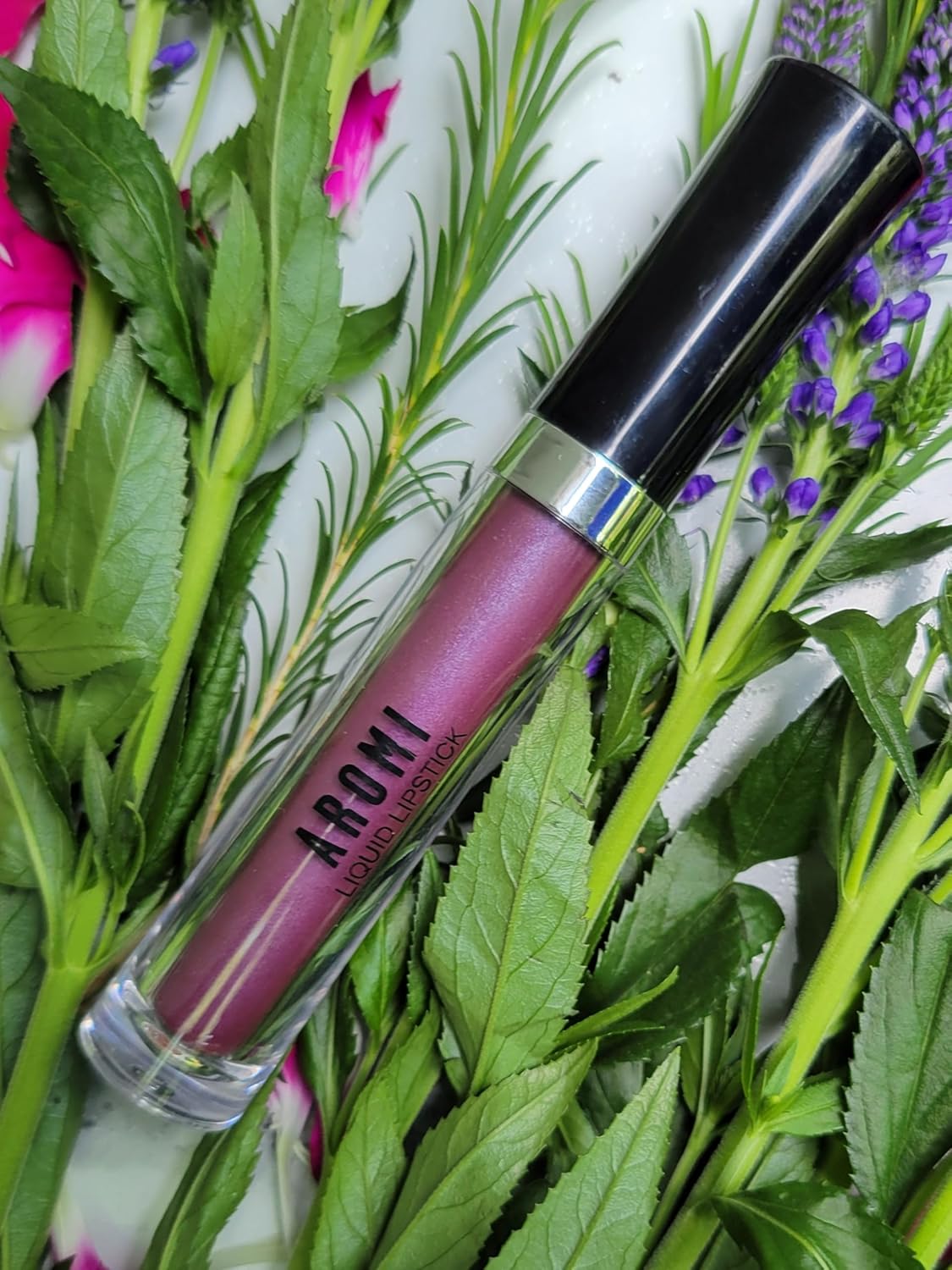 Aromi Metallic Liquid Lipstick | Long-lasting, Waterproof, Lip Color with Shimmery Finish, Vegan, Cruelty-free, Gluten and Paraben Free, Made in USA, Handmade (Vulgar Violet)