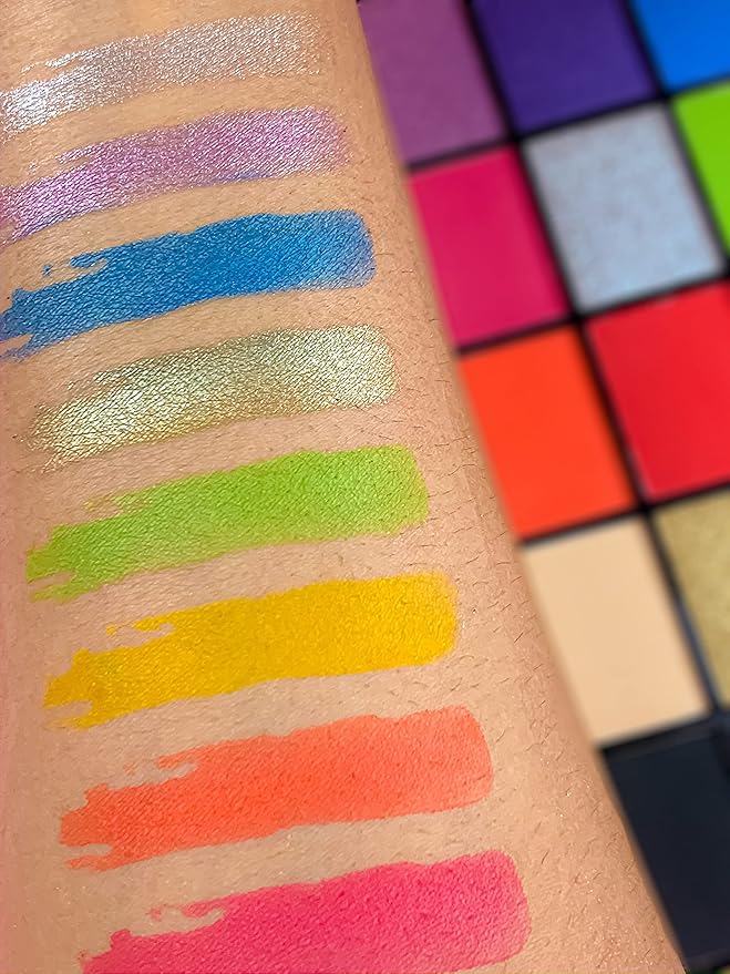 Makeup Revolution Reloaded Palette, Makeup Eyeshadow Palette, Includes 15 Shades, Lasts All Day Long, Cruelty Free, Euphoria, 16.5g