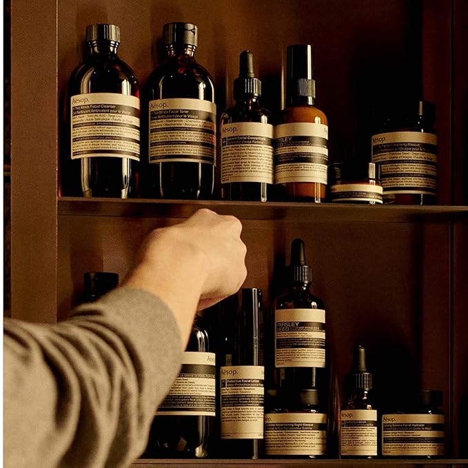 Aesop Volumizing Shampoo | Lifting Formulation for Volume and Body for Thin or Fine Hair | Botanical Oils to Soften Hair and Add Shine | 16.9oz / 500mL